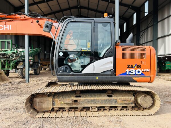 2021 Hitachi ZX 130 LCN Zaxis 6 Tracked Excavator V Tidy Machine Only 2082 Hrs