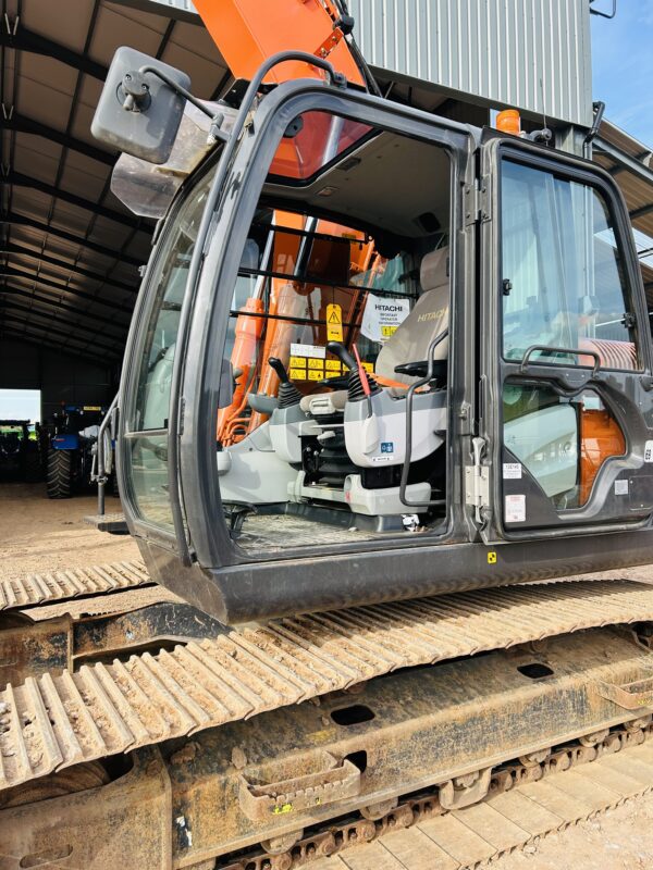 2021 Hitachi ZX 130 LCN Zaxis 6 Tracked Excavator V Tidy Machine Only 2082 Hrs