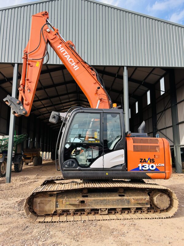 2021 Hitachi ZX 130 LCN Zaxis 6 Tracked Excavator V Tidy Machine Only 2082 Hrs