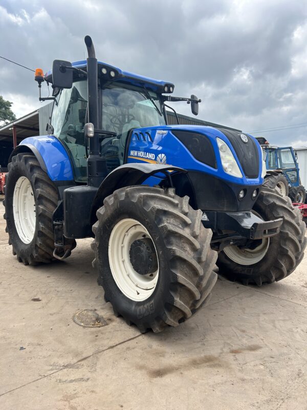 2017 New Holland T7.245 Auto-Command Only 4362 hrs Nice Tidy Tractor