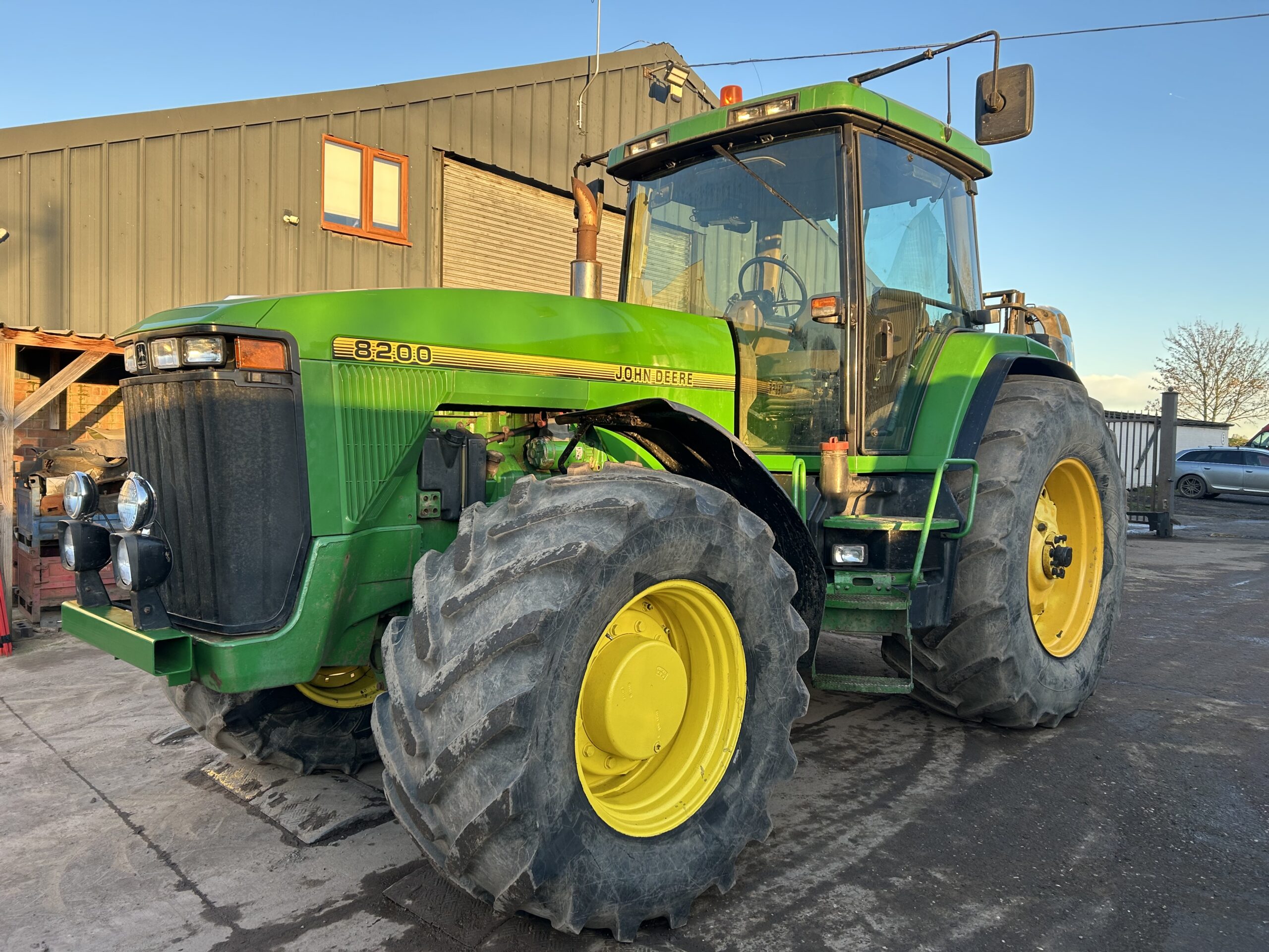 1995 John Deere 8200 Tractor 9162 hrs. Very Good Condition For Age